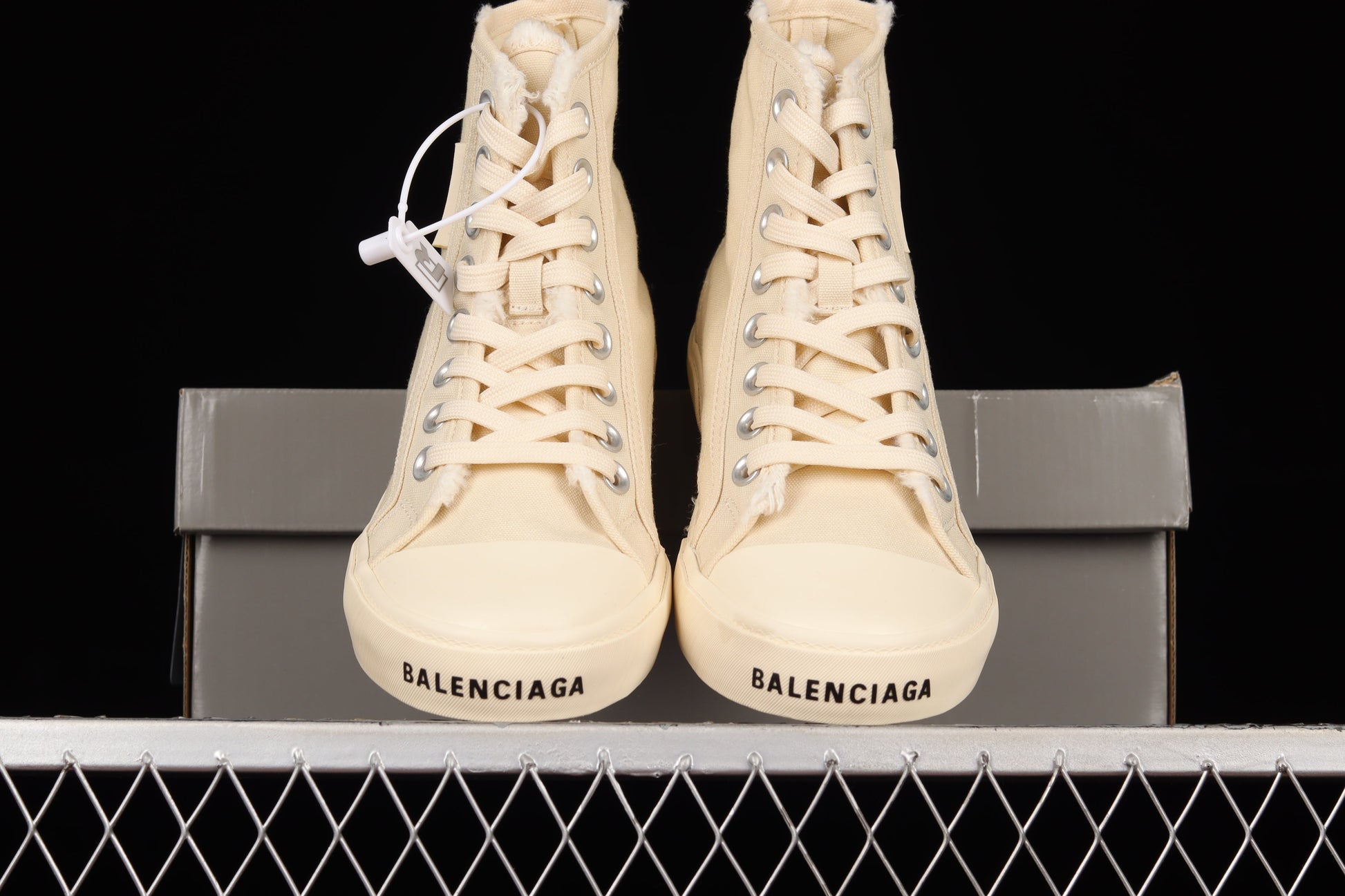 Balenciaga Vulcanized High Top – Multiple Color-ways XoticBlendz